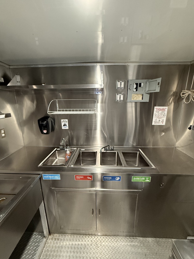 3 Comp and Handwash Sinks Required Sinks