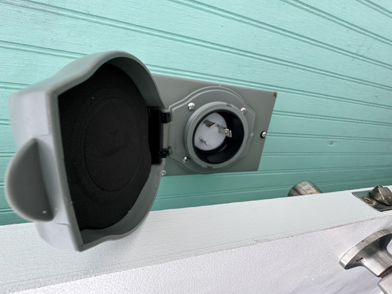 Shore Power / Generator Power Inlet Shore Power