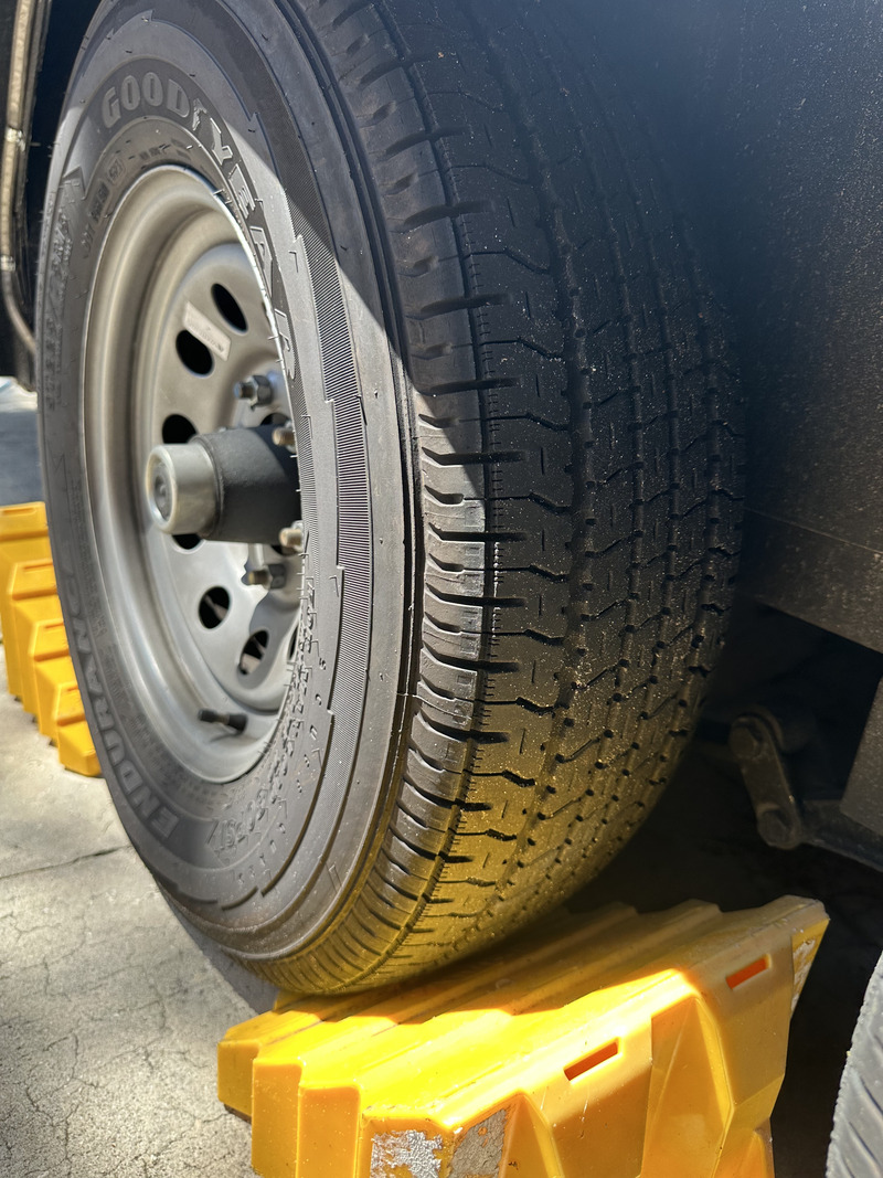 Trailer tire Tires